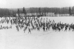 1987. gads Apkārt Alaukstam